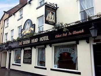 The Queens Head Hotel Alnwick Exterior foto